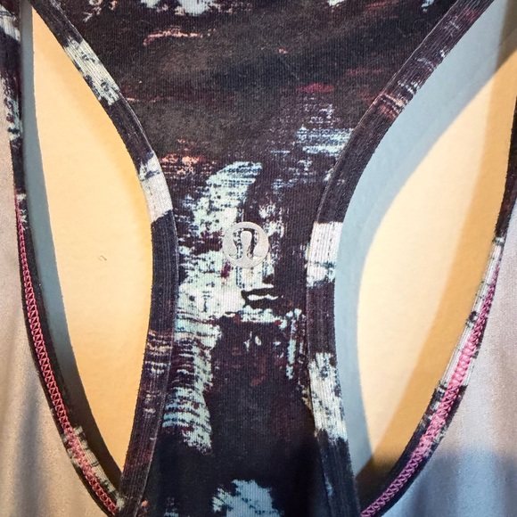 Lululemon Tank Top Size 10 - Picture 5 of 5